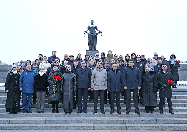 6192cccff22235de3b34127ef07a3803.jpg